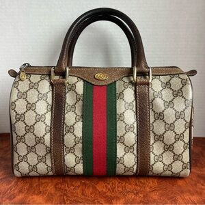 Vintage Authentic 1980’s GUCCI Small Doctor Bag Purse